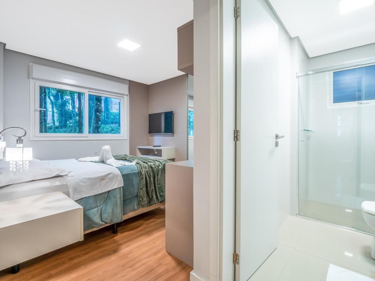 2 Suite, 1 Dormitorio Em Meio A Mata Araucaria A 1,5 Km Centro, Altos De Gramado Ngoại thất bức ảnh